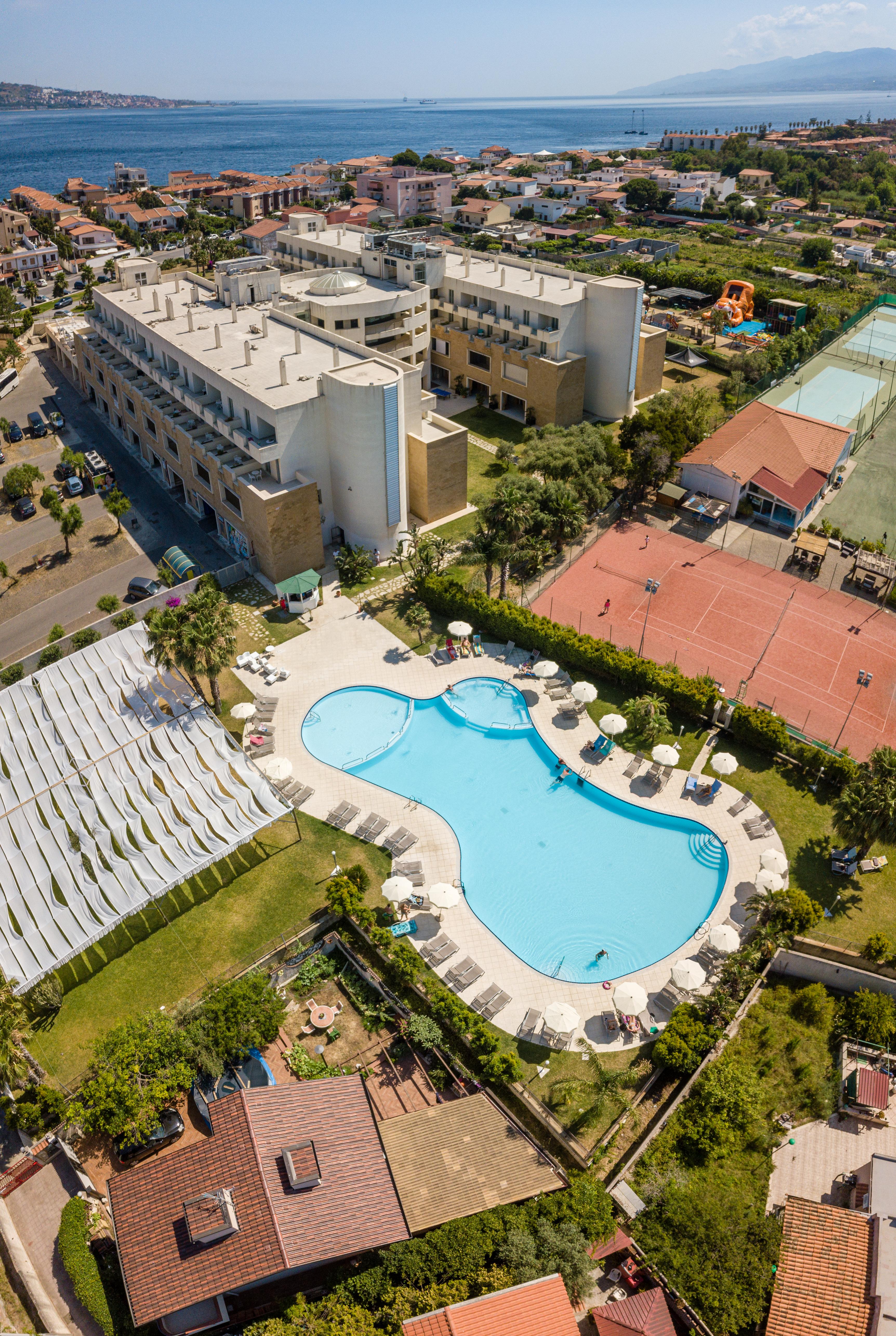 Capo Peloro Hotel Torre di Faro Esterno foto