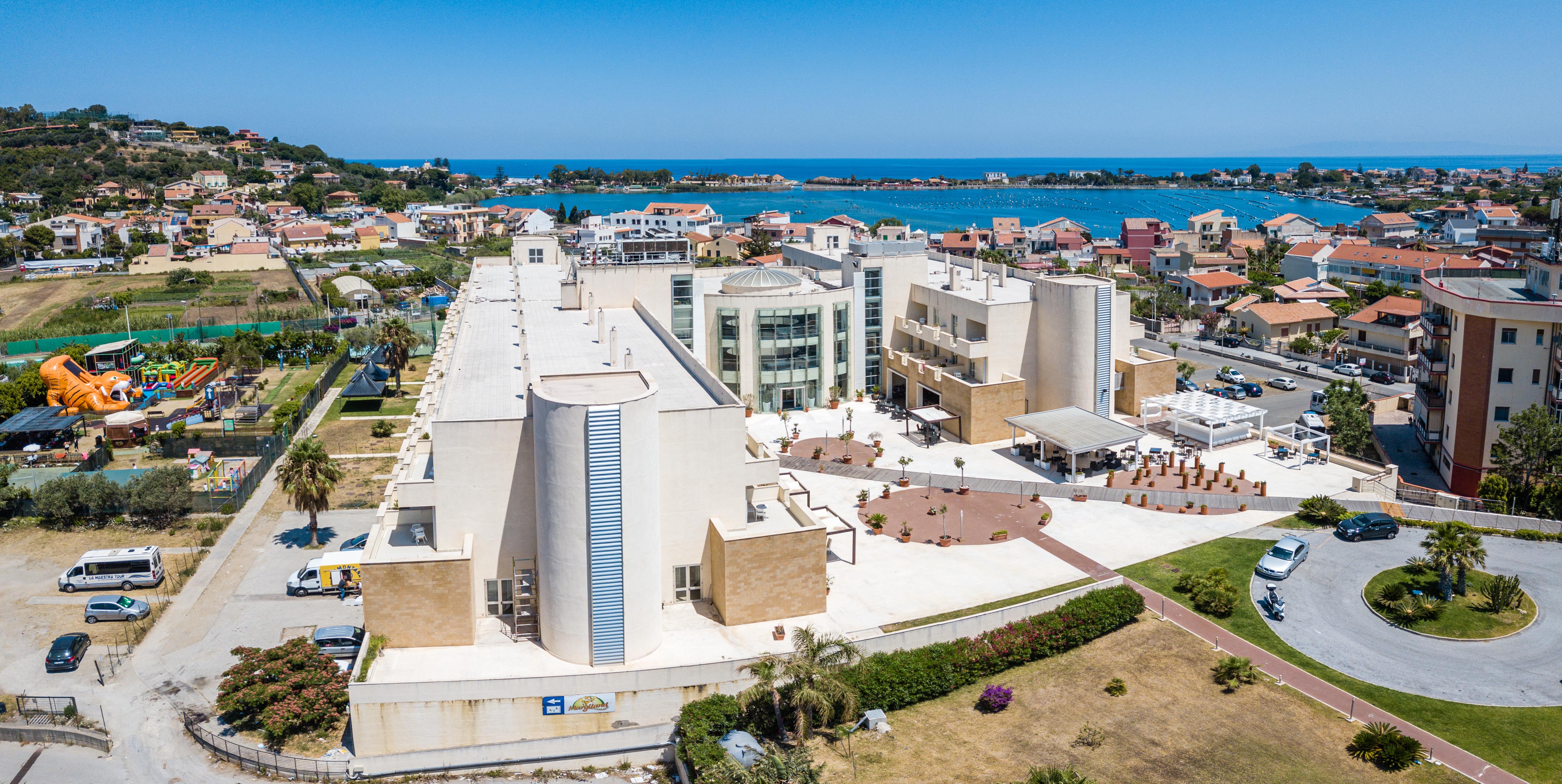 Capo Peloro Hotel Torre di Faro Esterno foto